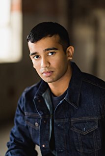 Актер Justin David