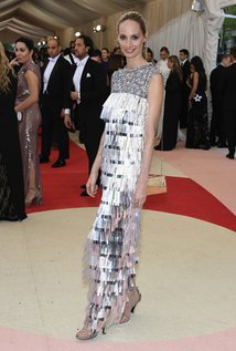 Актер Лорен Санто Доминго