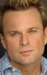 Актер Сэм Харрис