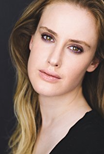 Актер Ana Valdes