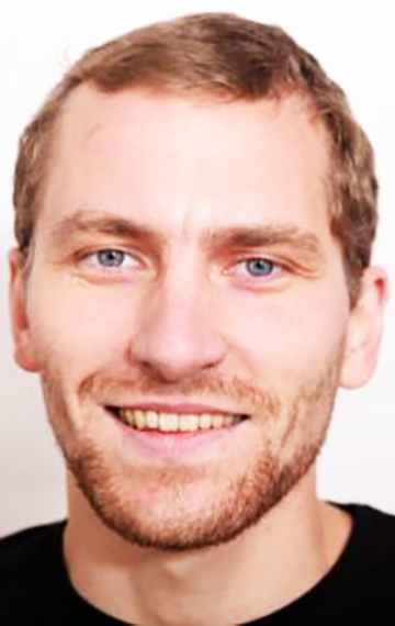 Актер Роберт Гулачик