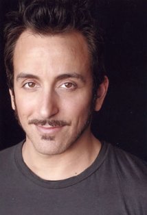 Актер Марио Диаз