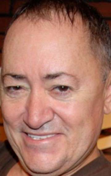 Актер Анхель Саласар