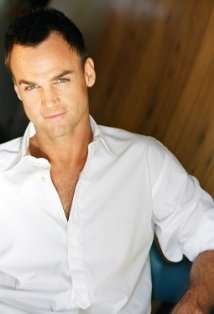 Актер Даг Уэрт