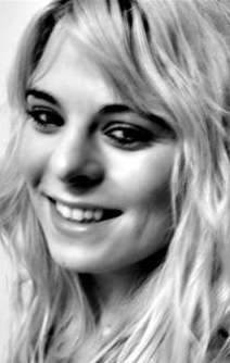 Актер Саманта Книгге