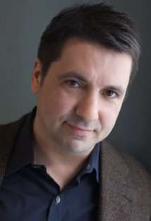 Актер Кен Форман