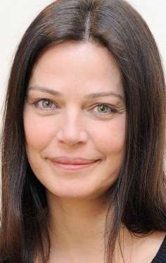 Актер Марианн Деникур