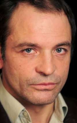 Актер Филипп Фрекон