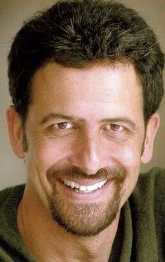 Актер Расс Фега