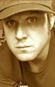 Актер Эдвард Вудалл