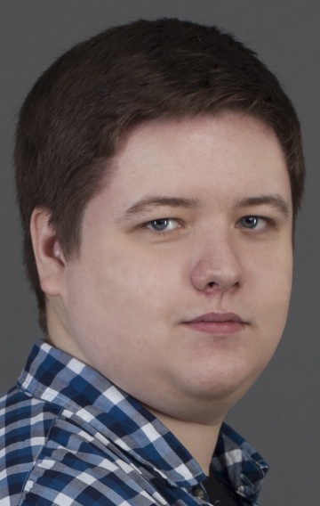 Актер Павел Грязнов