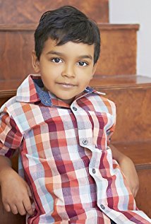 Актер Брэйден Льюис