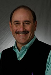 Актер Ernest DiLullo Sr.