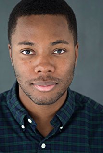 Актер Роберто Харрисон