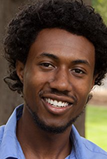 Актер Оджи Миллер-Фернандес