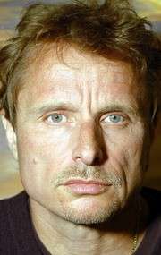 Актер Дикран Тулейн