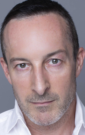 Актер Марко Динелли