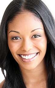 Актер Тани МакКолл