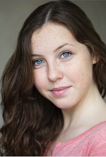 Актер Мэйси МакЛеод-Риера