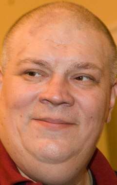 Актер Юрий Думчев