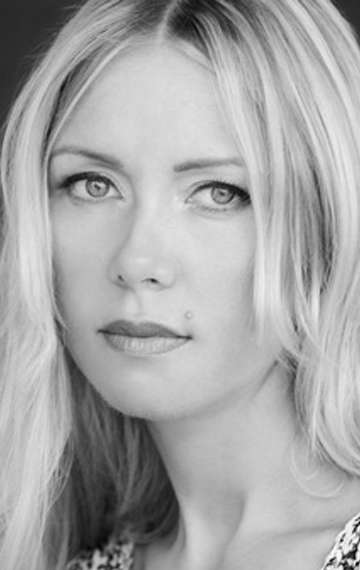 Актер Яна Шивкова