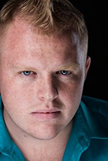 Актер Dillon Adam