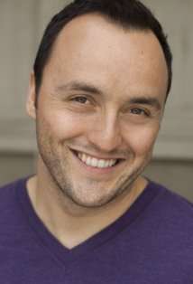 Актер Саймон Ли Филлипс