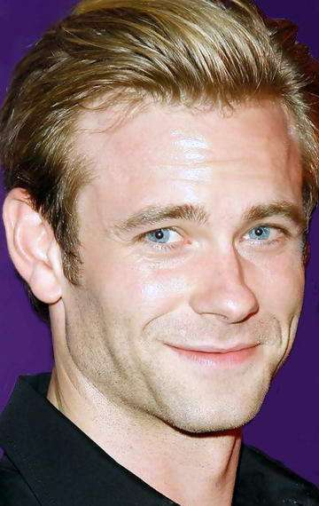 Актер Эрик Джонсон