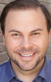 Актер Мэтт Корнвэлл