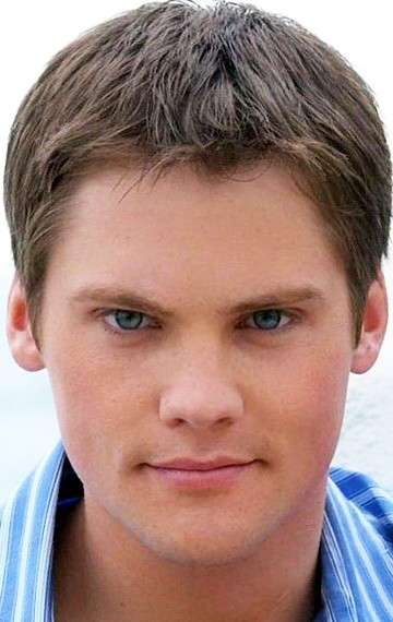 Фото Тедди Данн