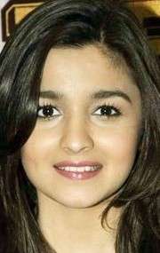 Актер Алиа Бхатт