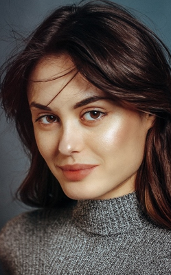 Актер Юлия Томашевская