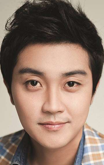 Актер Ё Хён Су