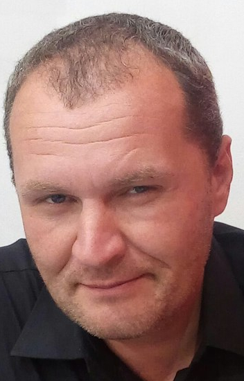 Актер Денис Шленков