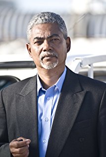 Актер Питер Батлер