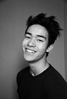 Актер Скай Янг