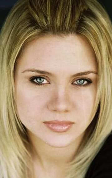 Актер Джессика Николь Файф