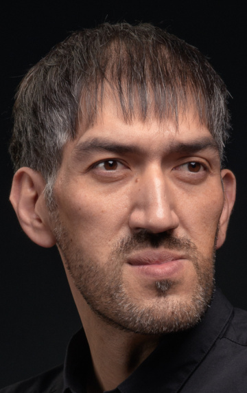 Актер Гарик Айвазов