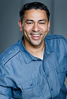 Актер Shawn Jones