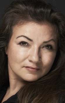 Актер Люси Харрисон