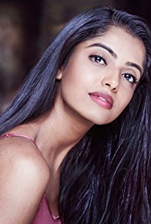 Актер Сугенджа Шри