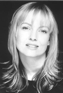 Актер Лиза Кэй