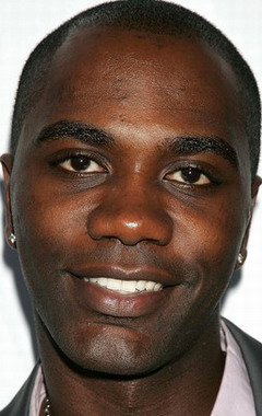 Актер Нашон Кирз