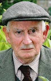 Актер Роберт Файф