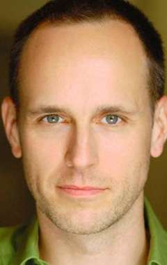 Актер Келли АуКойн