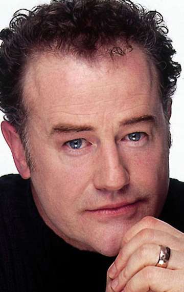 Актер Оуэн Тил