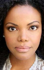 Фото Надеж Огюст