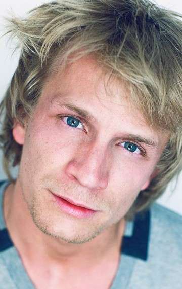 Актер Жереми Ренье