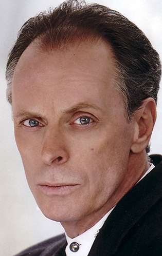 Актер Линден Бэнкс