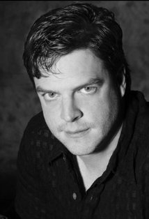 Актер Paul Homza
